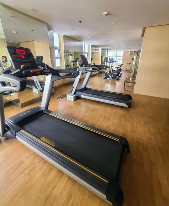 House Of B&Y At 101 Newport Across Naia T3 Apartment Manila Ngoại thất bức ảnh